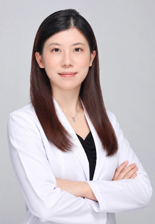 台南信合美眼科 胡毓真醫師